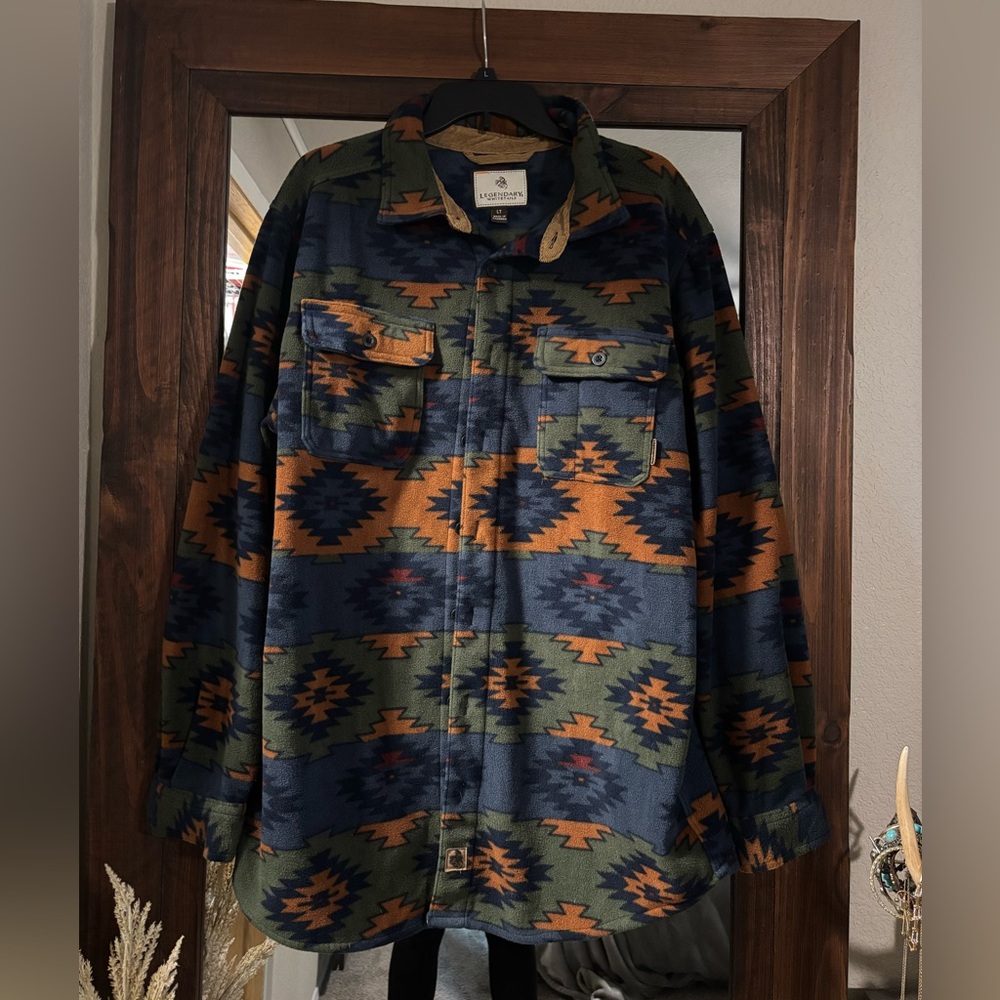 Legendary Whitetails Shacket Mens Large Tall - Navigator Fleece Aztec Southwest